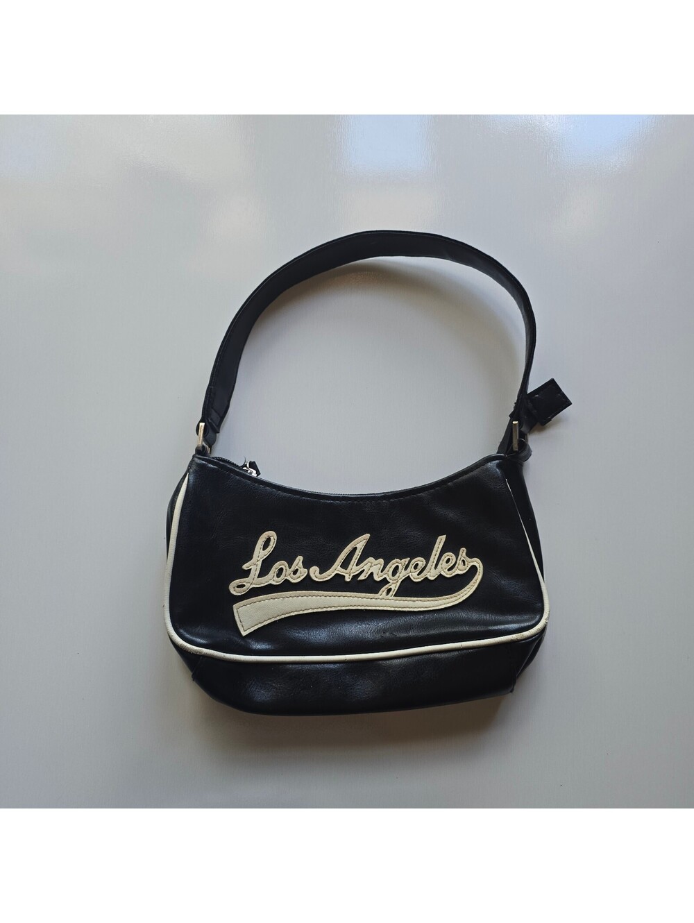 Vintage Y2K Los Angeles Black Leather Shoulder Bag Purse Baseball Script Small